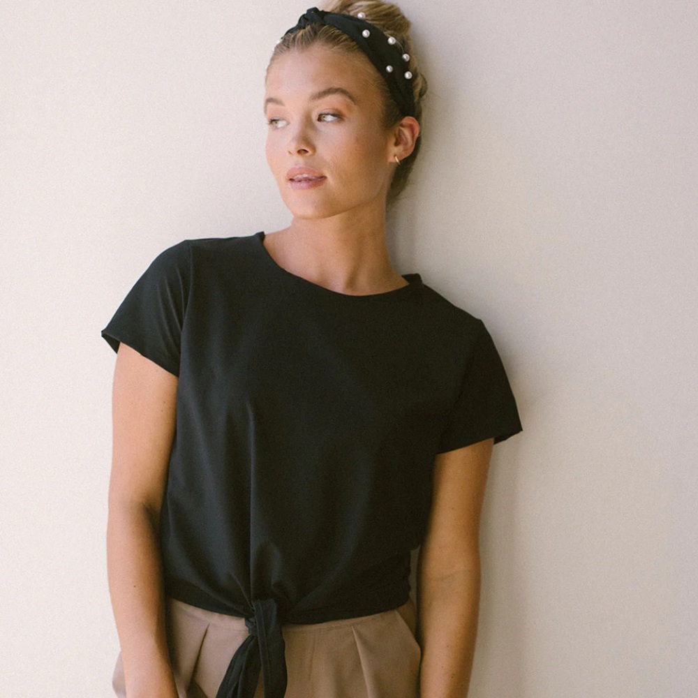 Black Albion Fit Front-Tie Top